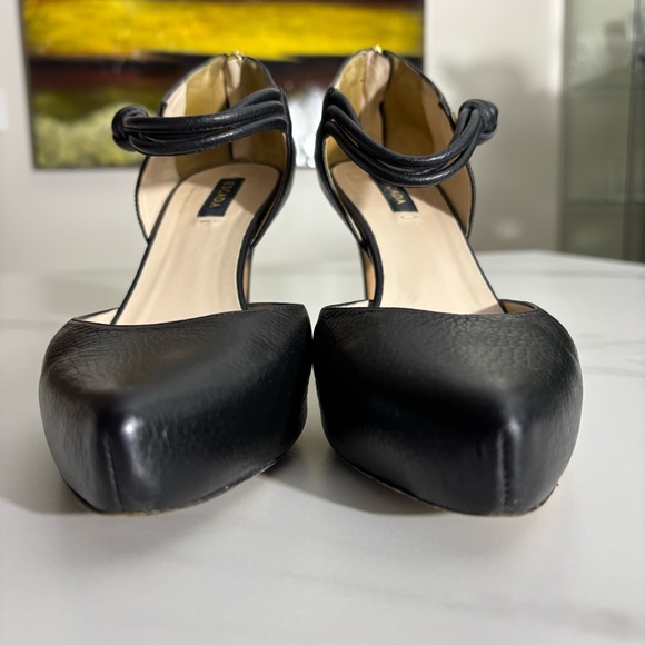 Escada Black Leather Heels with Ankle Strap Sz US 7 - Picture 6 of 13